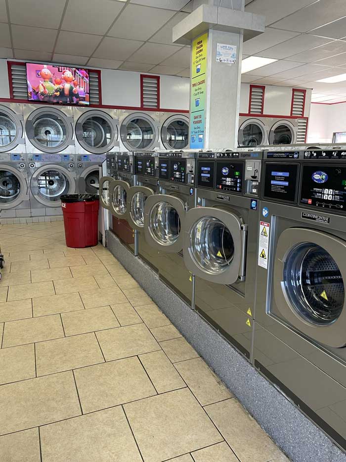 Self Service Laundromat in Long Beach Laundromat Services